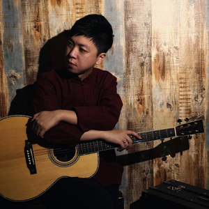 操韩国青年少女
